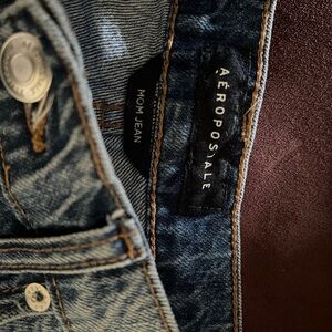 Aeropostale women’s Blue Denim Mom Jeans